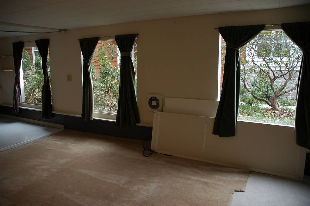 Commercial Curtain Cleaning